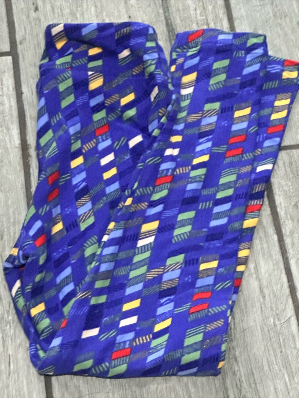Vibrant Blue Geometric Print Leggings